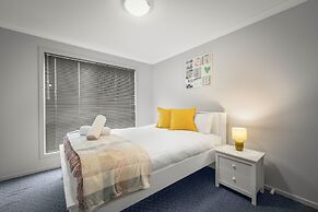 4 Bedroom House - Gorgeous View