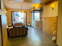 The Bulevar-Whispering Willow