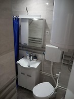 Charming Studio Apartment in Novi Pazar With City & Mountain Views