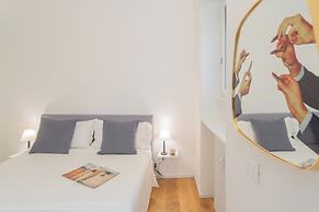 A Step From the Lake Apartment