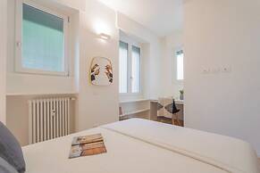 A Step From the Lake Apartment