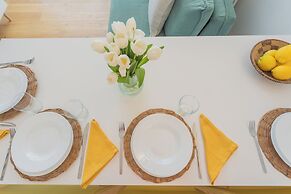 A Step From the Lake Apartment