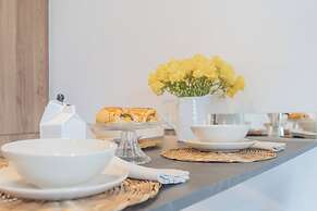 Cozy Nest on the Lake