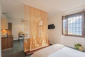 Cozy Nest on the Lake