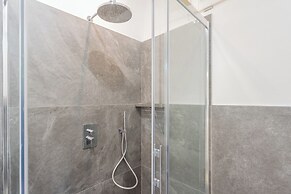 Cozy Nest on the Lake