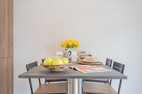 Cozy Nest on the Lake