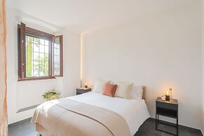 Cozy Nest on the Lake