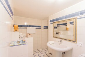 Emily's Holiday House - Authentic Lake Como