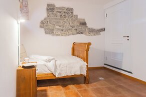 Emily's Holiday House - Authentic Lake Como