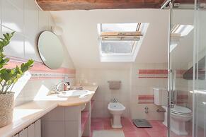 Emily's Holiday House - Authentic Lake Como