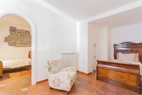 Emily's Holiday House - Authentic Lake Como