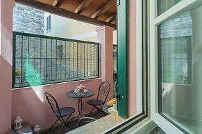 Emily's Holiday House - Authentic Lake Como