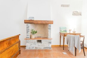 Emily's Holiday House - Authentic Lake Como