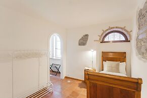 Emily's Holiday House - Authentic Lake Como