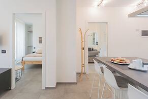 Enchanted Como Lake - City Apartment