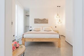 Enchanted Como Lake - City Apartment