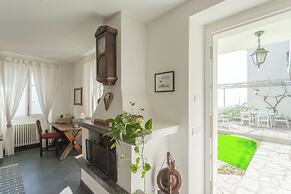 Giuliano's House - Amazing Lake View