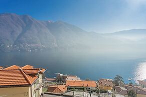 Giuliano's House - Amazing Lake View