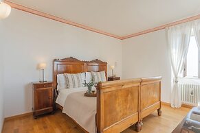 Giuliano's House - Amazing Lake View