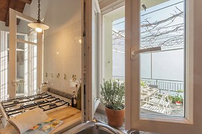 Giuliano's House - Amazing Lake View