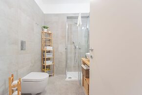 Independence Apartment With Balcony