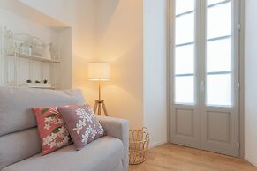 Independence Apartment With Balcony