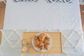 Independence Apartment With Balcony