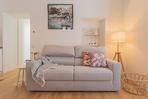 Independence Apartment With Balcony