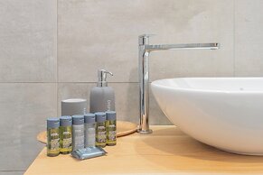 Independence Apartment With Balcony