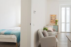 Via Anzi Como Apartments