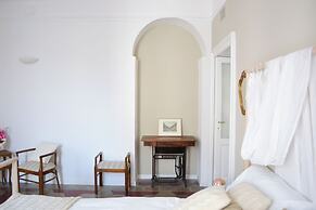 Via Anzi Como Apartments