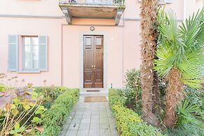 Via Anzi Como Apartments