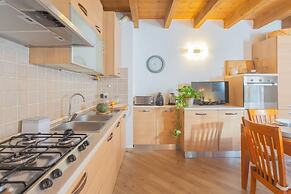 Luini 7 by Rentallcomo