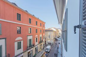 Luini 7 by Rentallcomo