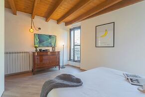 Luini 7 by Rentallcomo