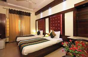 Hotel Hanuwant Palace