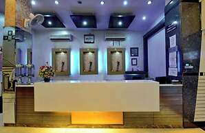 Hotel Hanuwant Palace