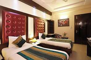 Hotel Hanuwant Palace