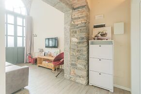 Romantic Escape City Centre With Jacuzzi & Parking by Rent all Como