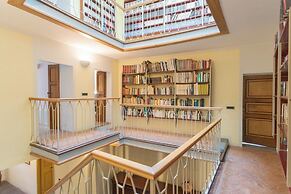 Villa Torre di Palanzo With Magnificent View