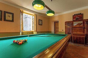 Villa Torre di Palanzo With Magnificent View