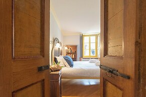 Villa Torre di Palanzo With Magnificent View