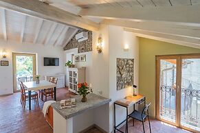 Villetta Abbazia Acqua Dolce - With Stunning Terrace