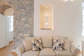 Wine Not Apartment in Como City Centre