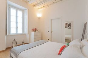 Wine Not Apartment in Como City Centre