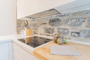 Wine Not Apartment in Como City Centre