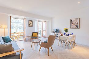 Your Private Harbour Nearby George Clooney