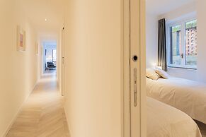 Your Private Harbour Nearby George Clooney