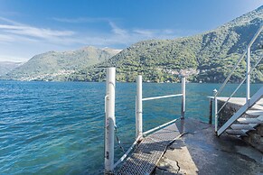 Your Private Harbour Nearby George Clooney