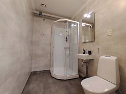 Skålsjögården Timber Lodge